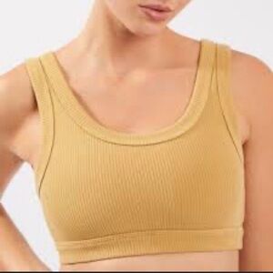 ALO Yoga Ribbed Honey Wellness Bra
